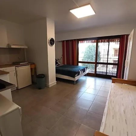 4 Pers, Terrasse, Climatisation, Parking Inclus Apartman